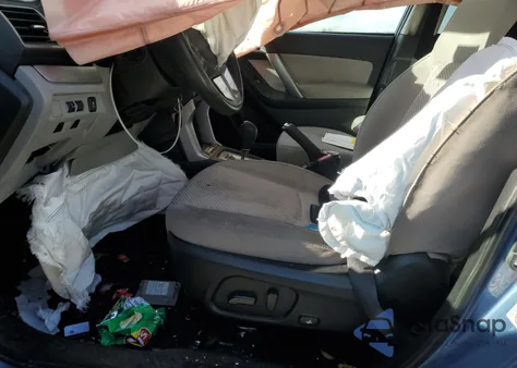 2017 Subaru Forester 2.5I Premium z USA, uszkodzony, nr VIN JF2SJAEC0HH537674